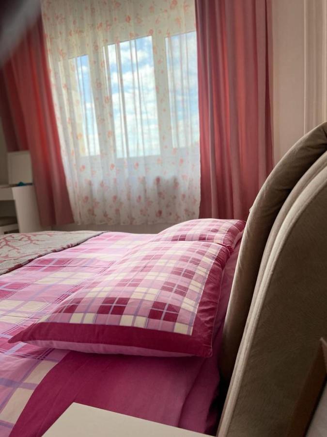 Ferienwohnung Apartament Central Iasi Exterior foto