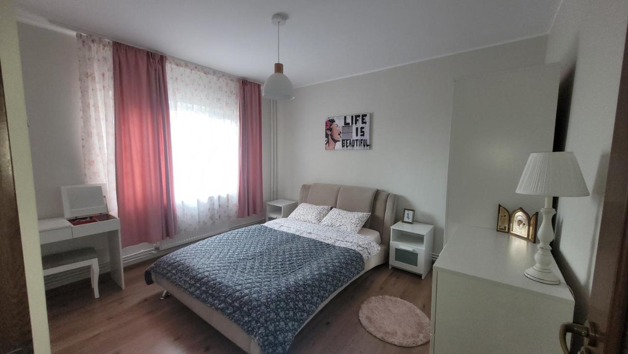 Ferienwohnung Apartament Central Iasi Exterior foto